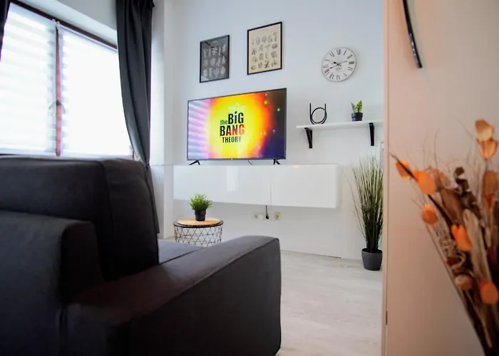 Lenastay I Nostalgieapartment I Innenstadt 凯撒斯劳滕